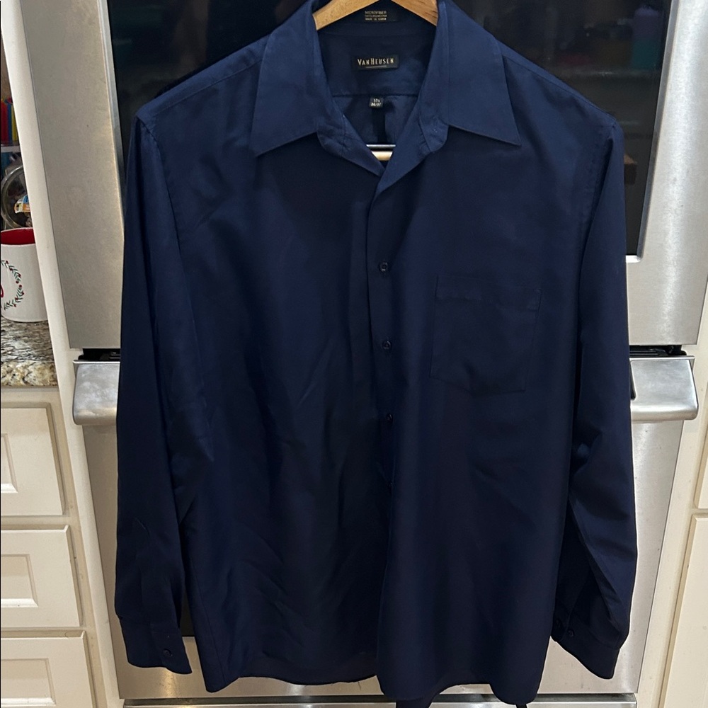 Van Heusen Men's Deep Blue Dress Shirt
